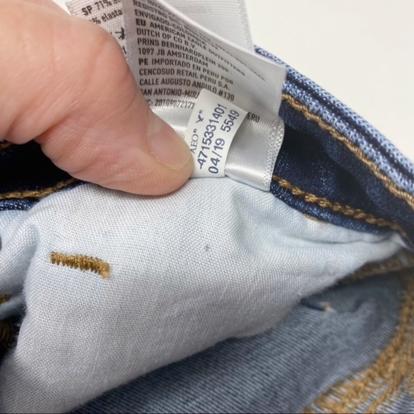 American Eagle Hi-Rise Shortie 2 - Picture 7 of 7